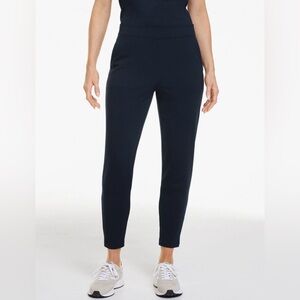 SLIM ANKLE PASSPORT PONTE PANTS
